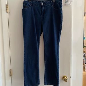 Simply vera vera Wang straight leg jeans size 12